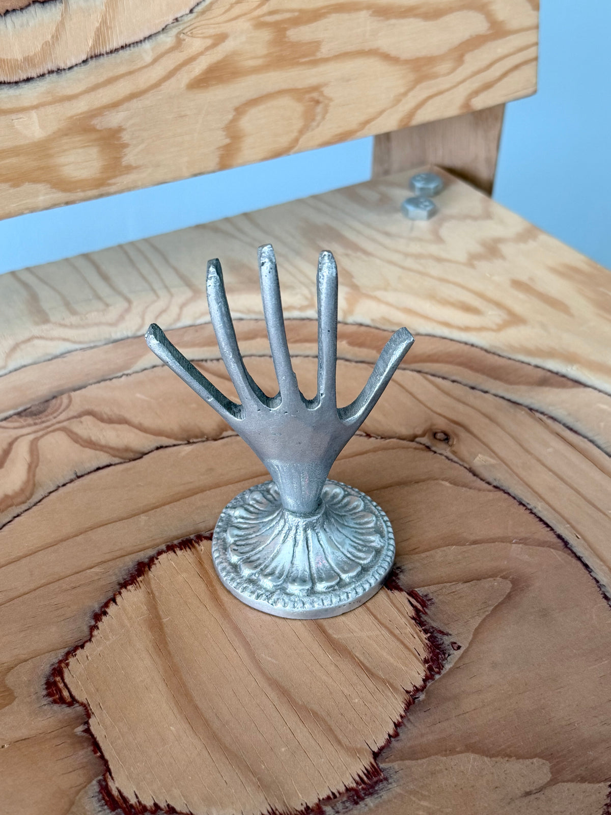 Hand Ring Holder