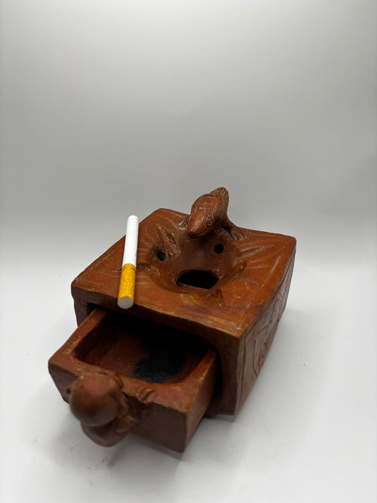 Ceramic Ashtray with Drawer with Lizard Decoration