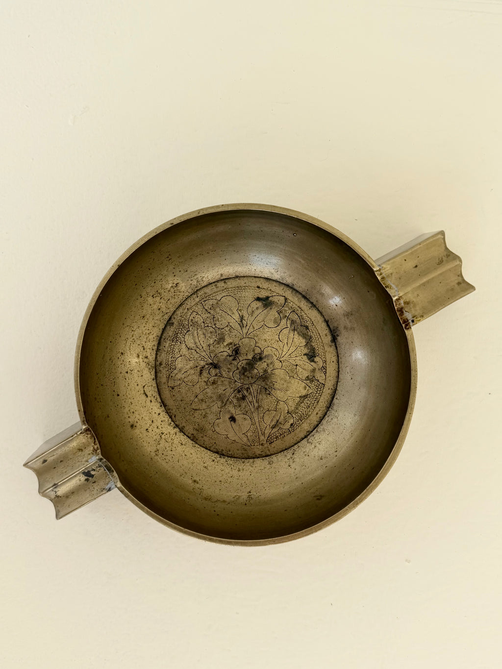 Gold Etched Ashtray