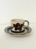 Stoneware Teacup & Saucer
