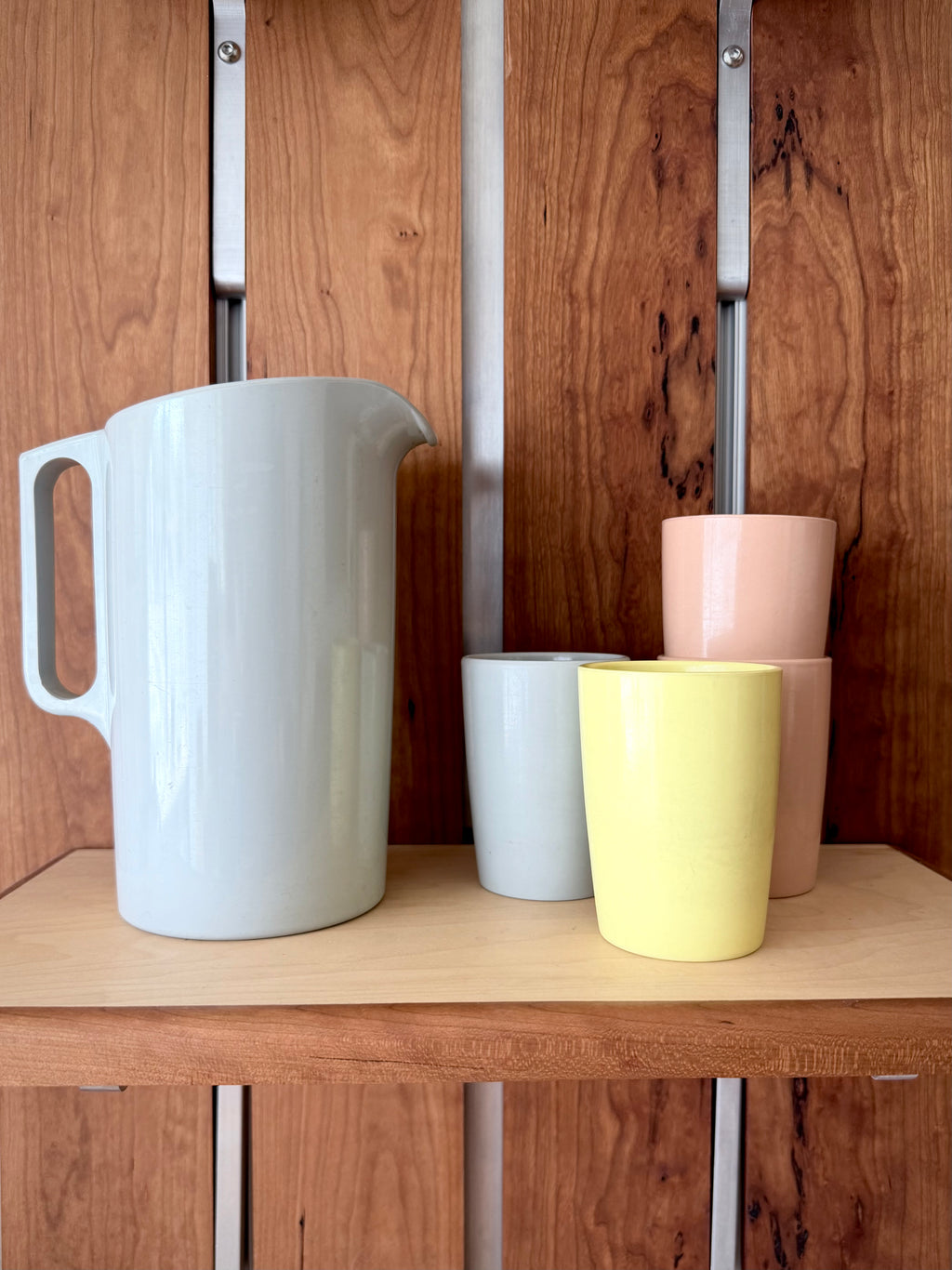 Watertown Lifetime Ware 5-Piece Pitcher Set