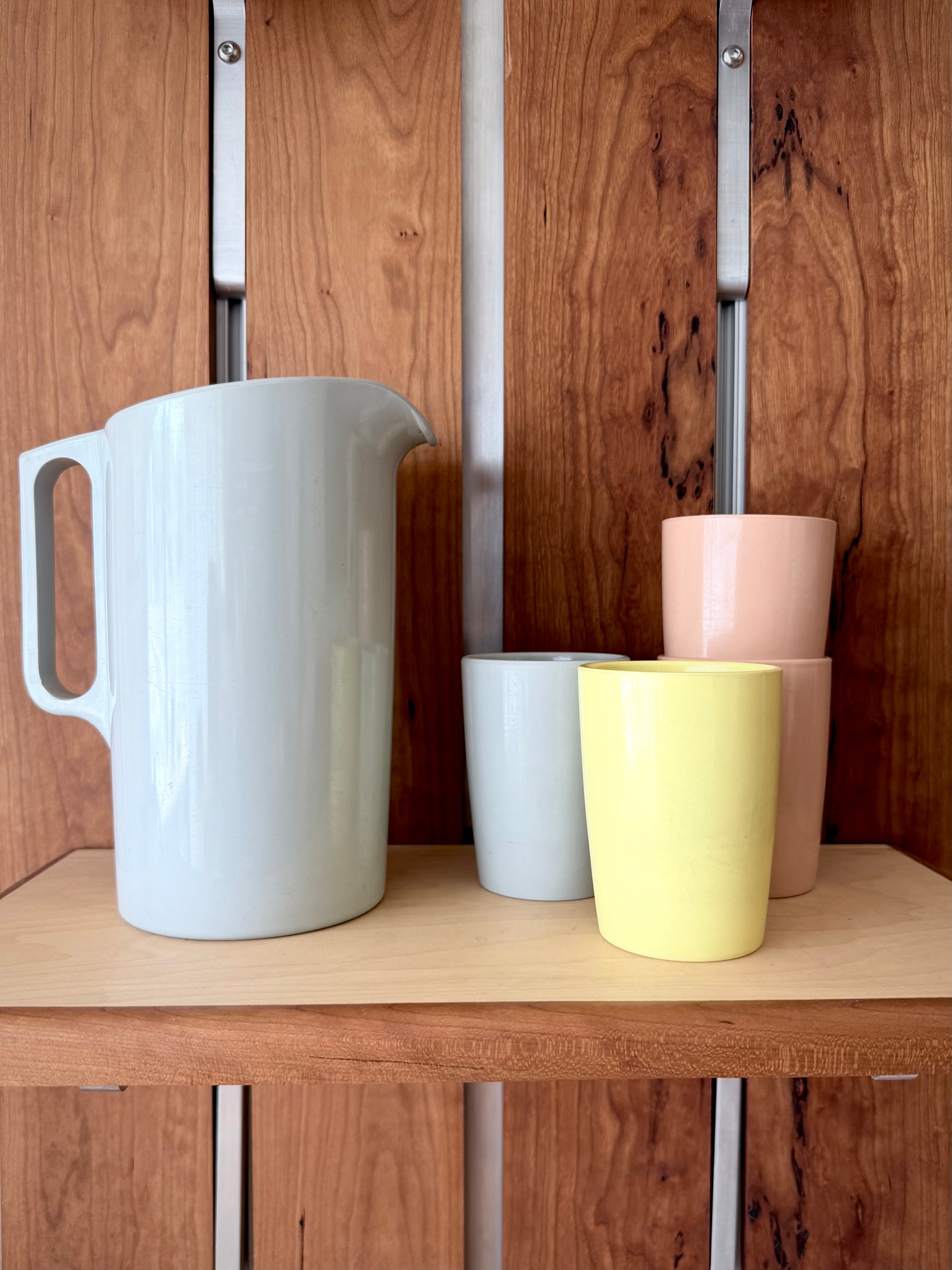 Watertown Lifetime Ware 5-Piece Pitcher Set