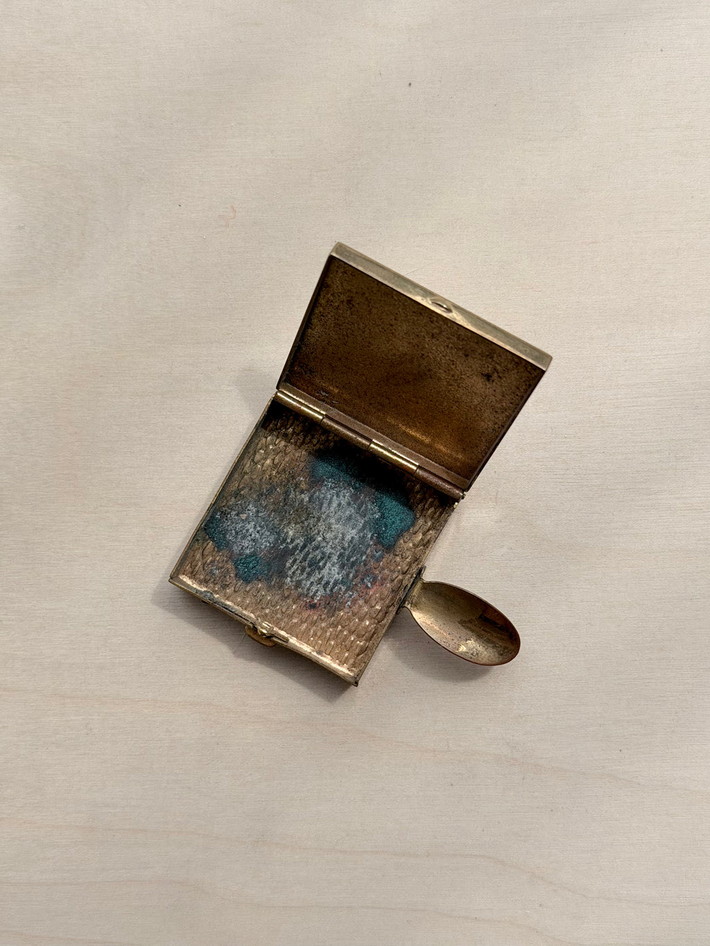 Small Gold Portable Ashtray
