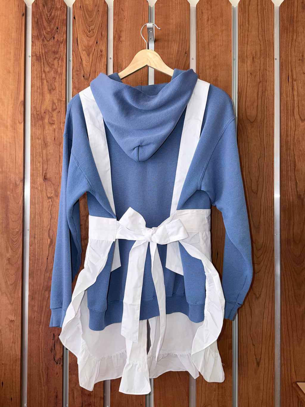 Chez Désolé Hoodie Apron (Blue, Small)