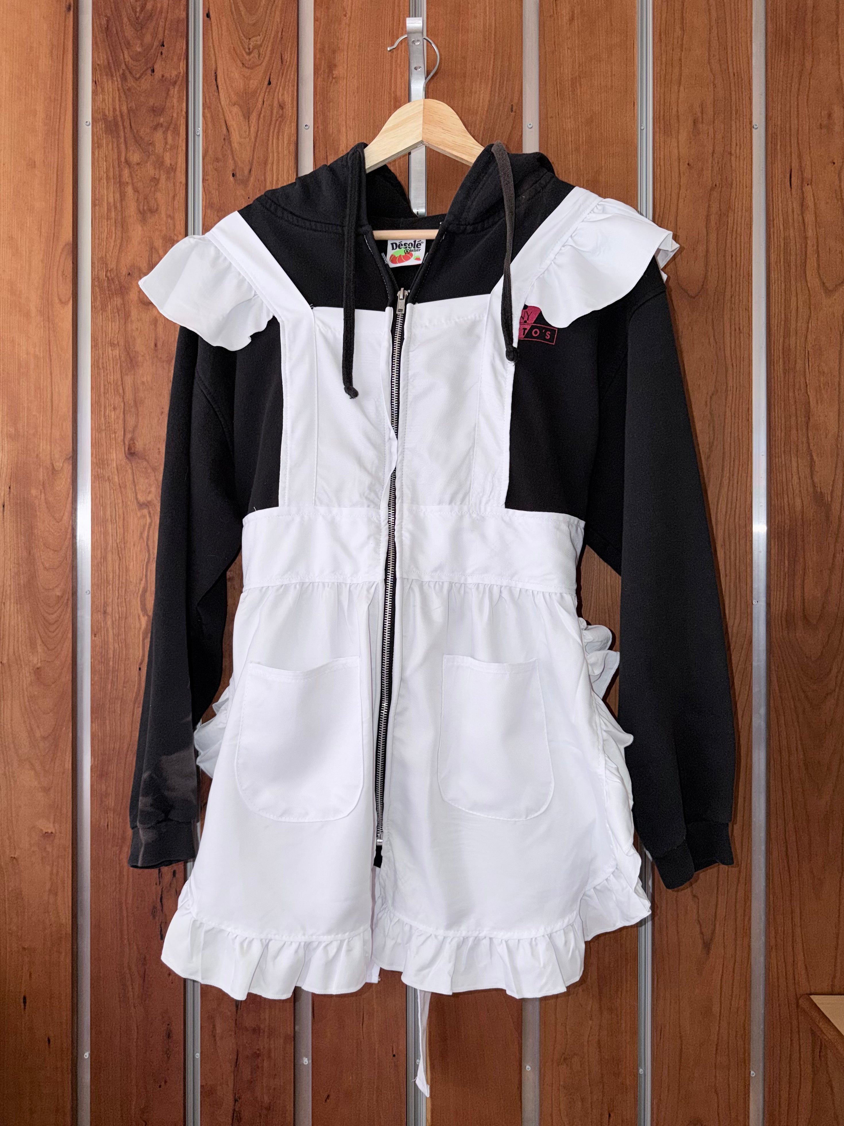 Chez Désolé Hoodie Apron (Black, Medium)