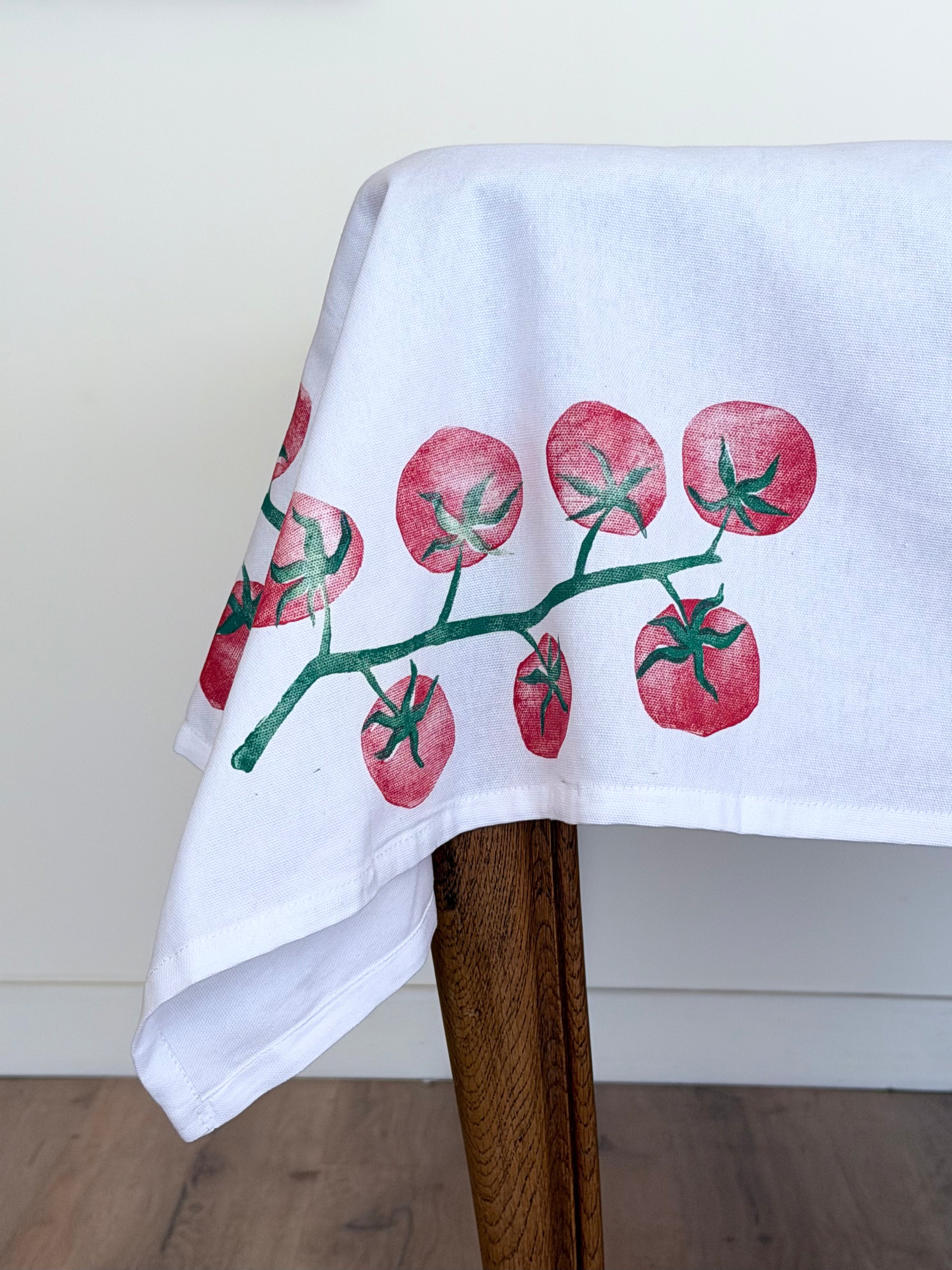 Chez Désolé Table Cloth