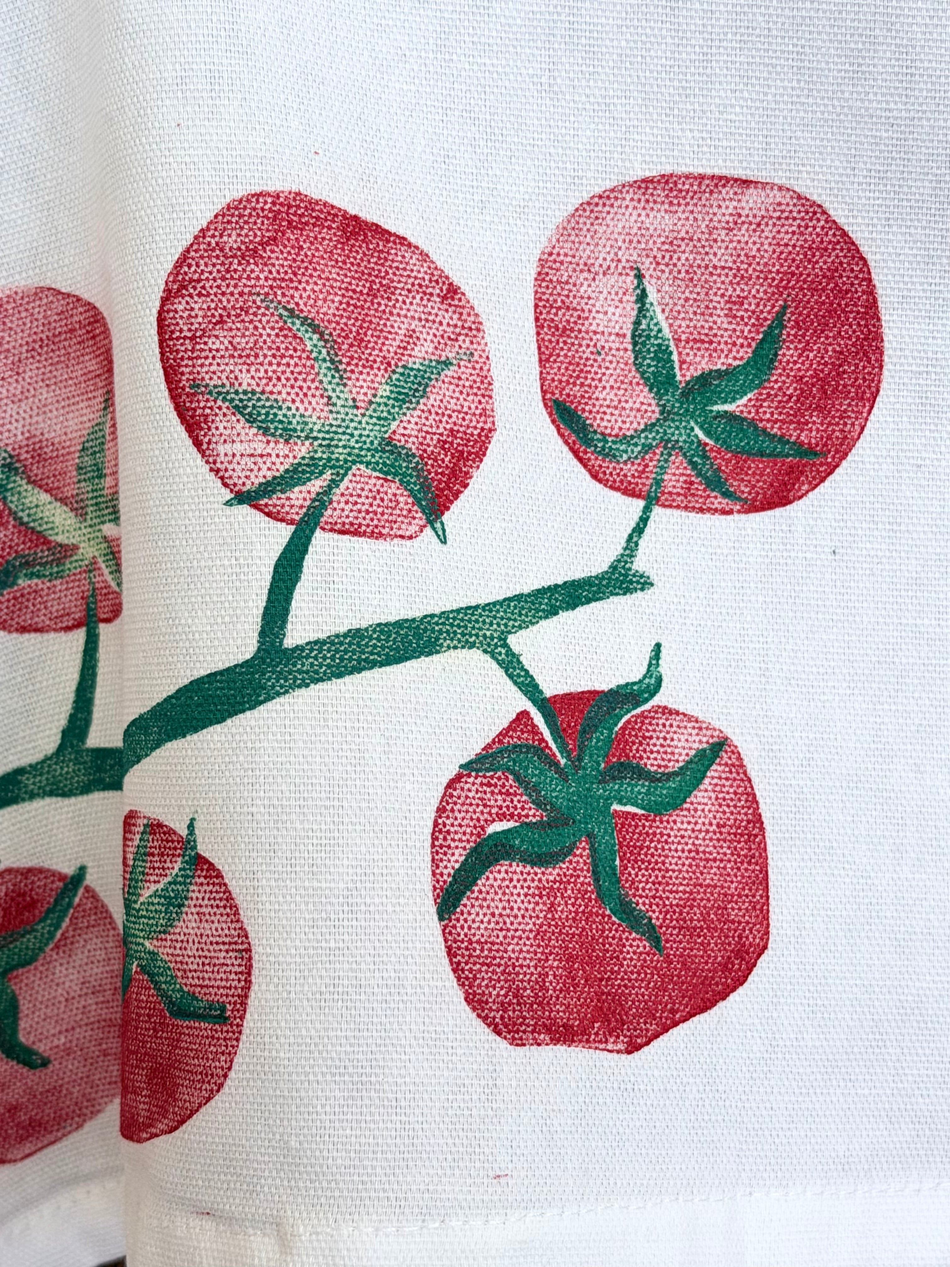 Chez Désolé Table Cloth