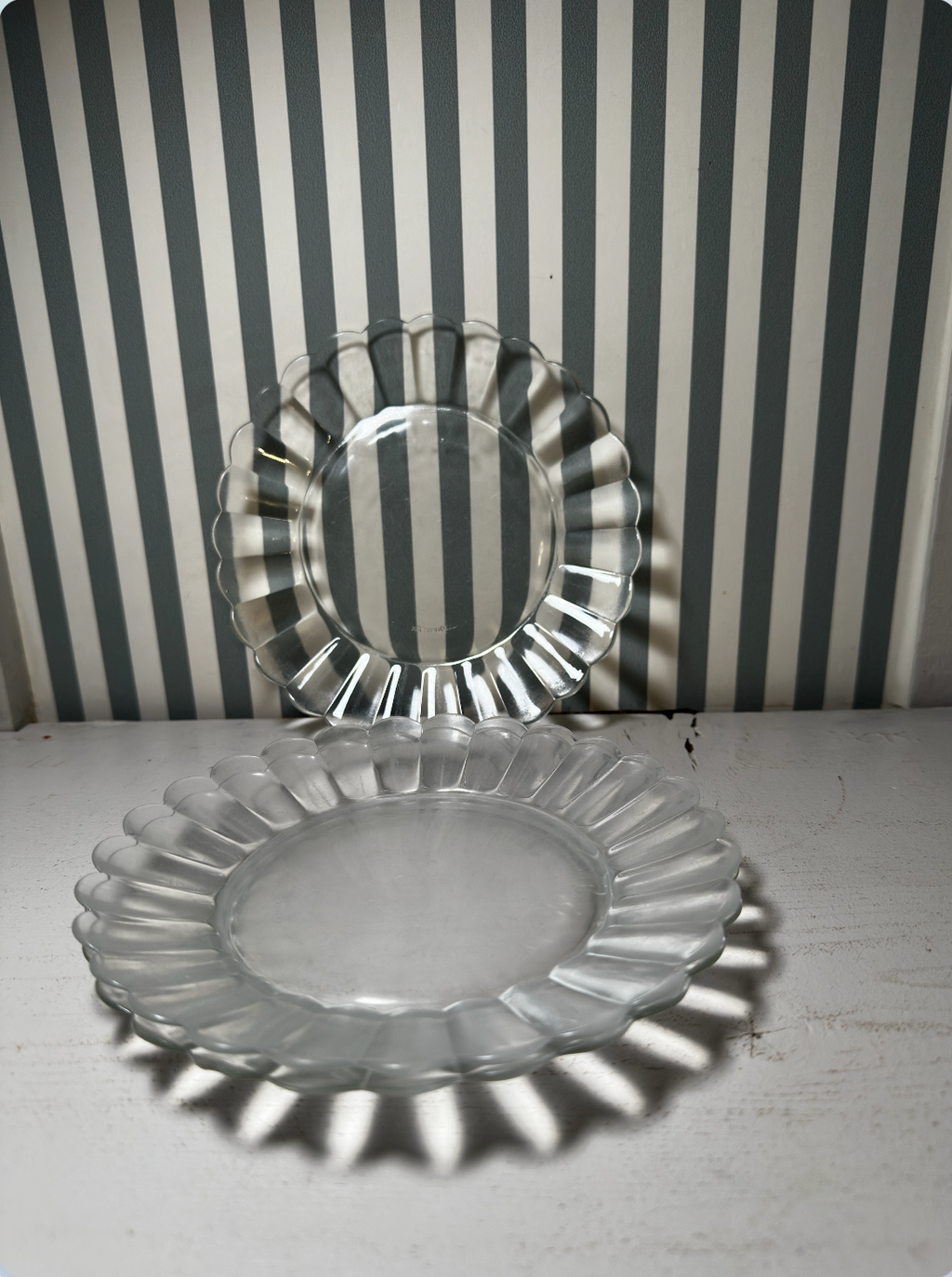 Clear Scalloped Desert Plates (sold indivually)