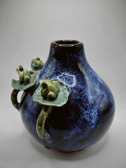Frogs on Lily Pads Vase