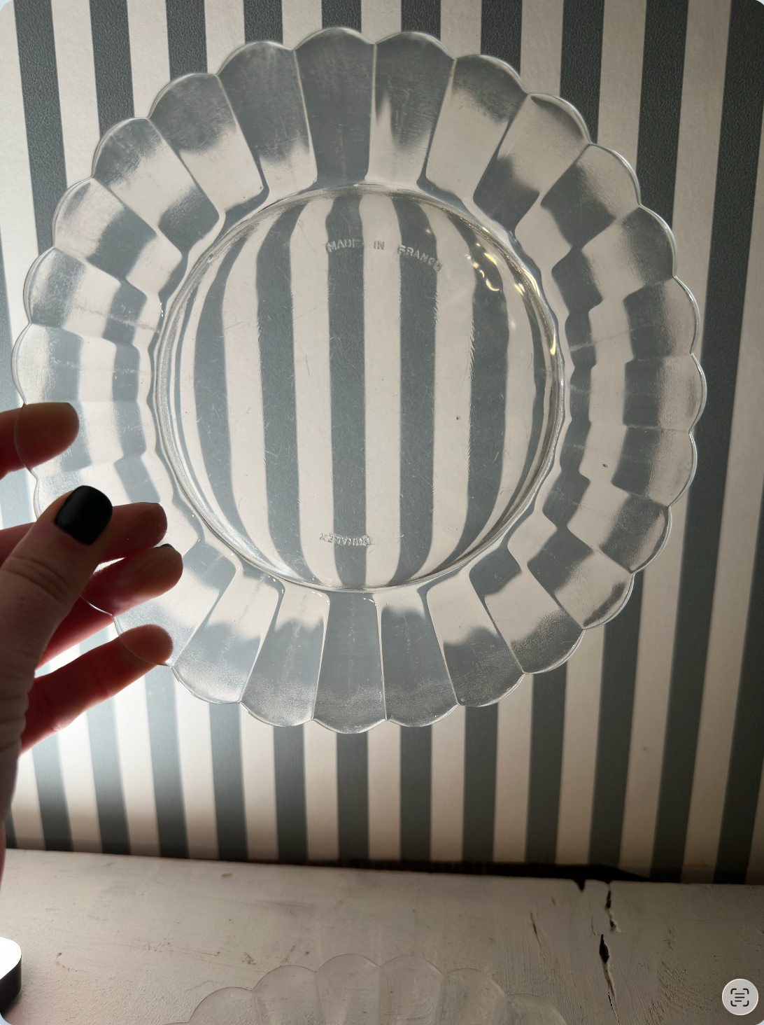 Clear Scalloped Desert Plates (sold indivually)